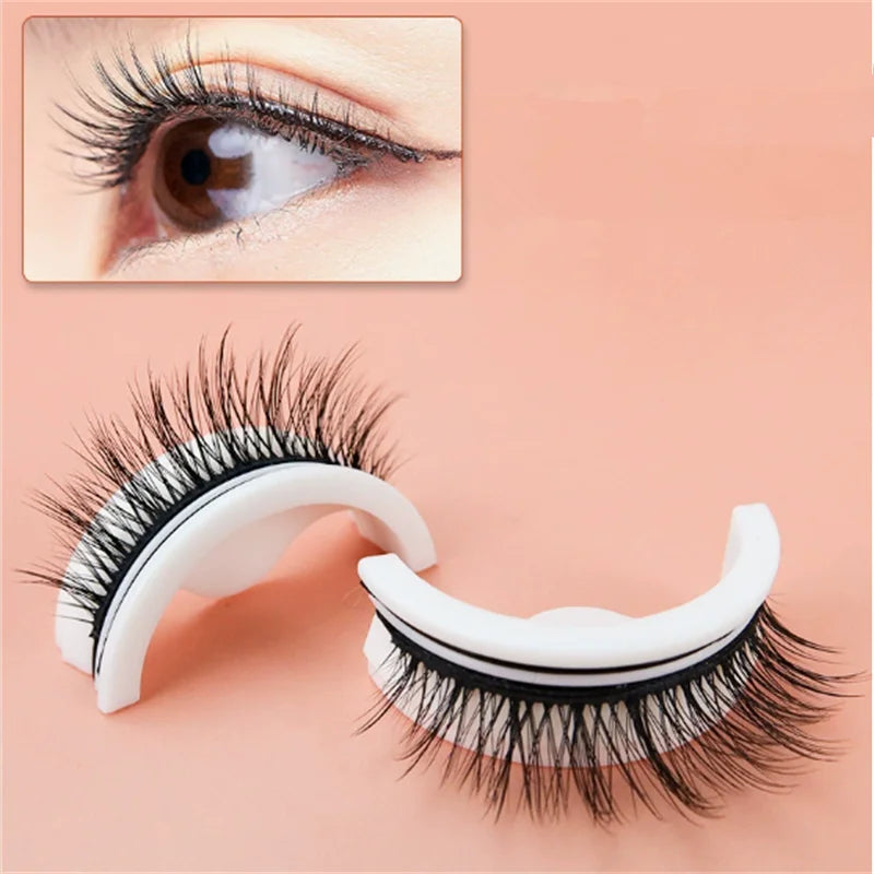 Natural Looking Self-Adhesive 3D Lashes